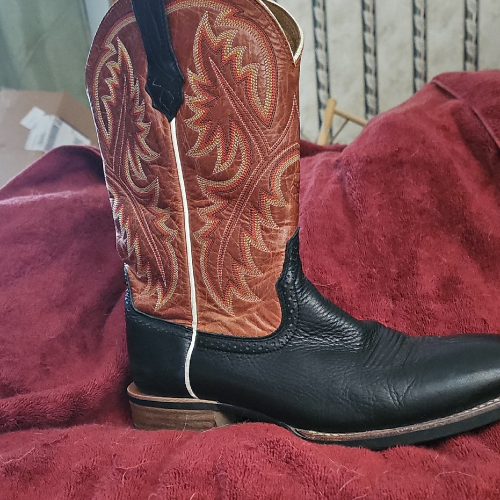 Ariat Black Foot with Brown Embroidered Shaft Cowboy Boots